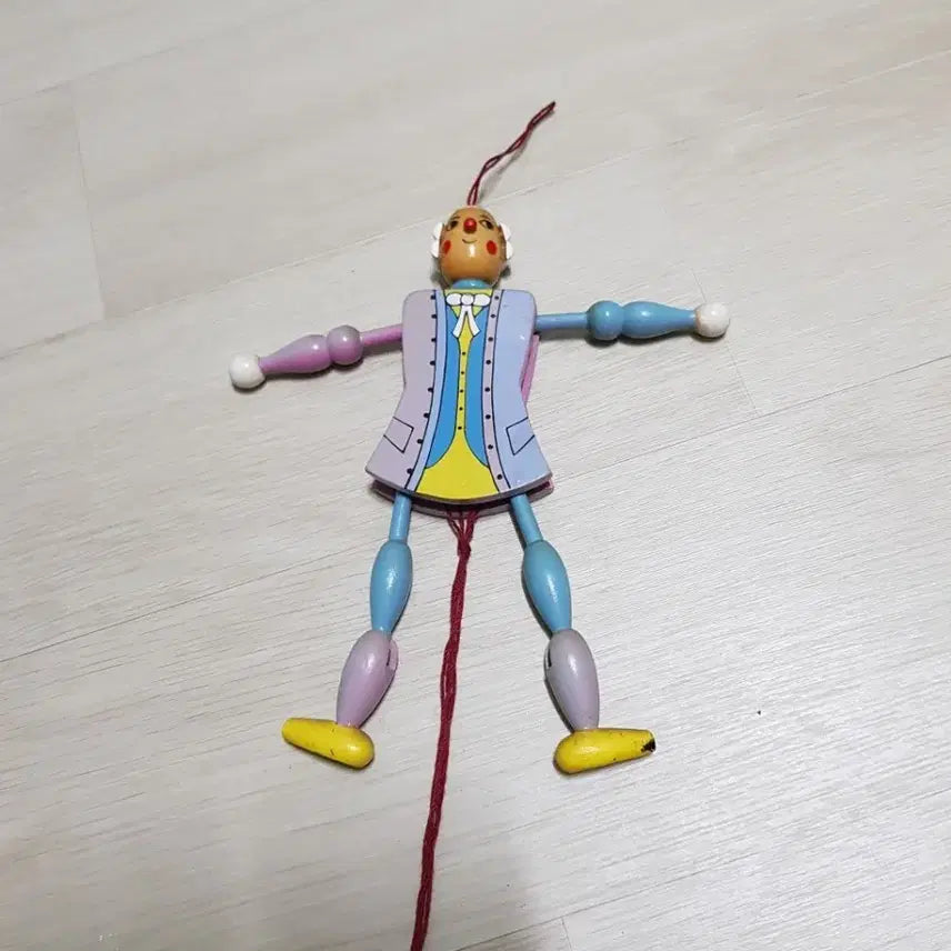[BUNJANG] European Antique Wooden Articulated Doll Toy / 유럽골동 나무 인형 움직이는 장난감