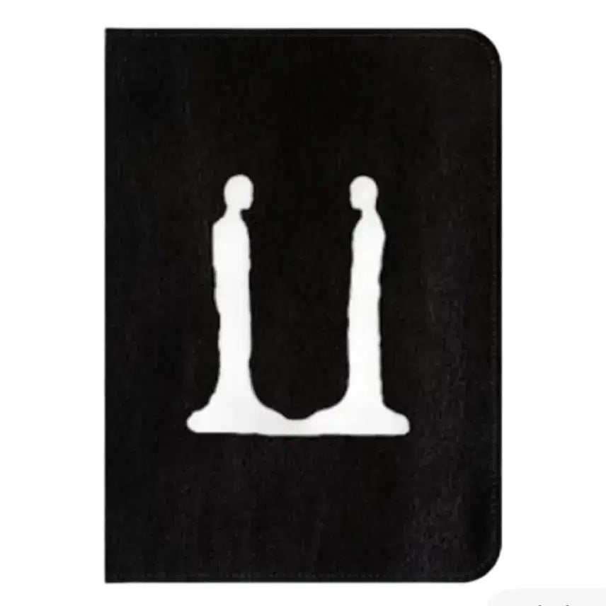 [BUNJANG] G-Dragon WE11DONE Passport Case Black / 지드래돈 위버맨쉬 여권케이스 패스포트 블랙