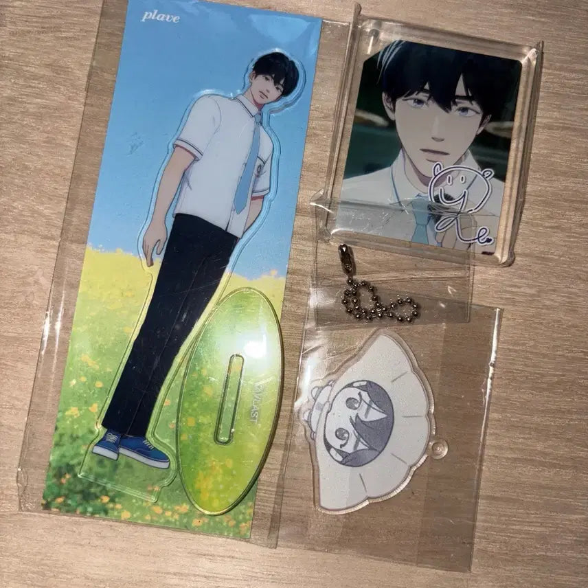 [BUNJANG] PLAVE Yookyeoreum Acrylic Stand Bundle Set (Yesjun + Animate Corotto + Keyring) / 미개봉 일괄)플레이브 육여름 아크릴스탠드 예준+애니메이트 코롯토+키링