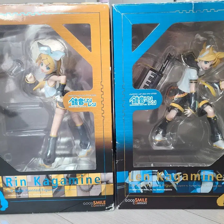 [BUNJANG] Kagamine Rin Len Good Smile 1/8 Scale Figure Bundle Set / 카가미네 린렌 굿스마일 1/8 스케일 피규어(일괄판매)