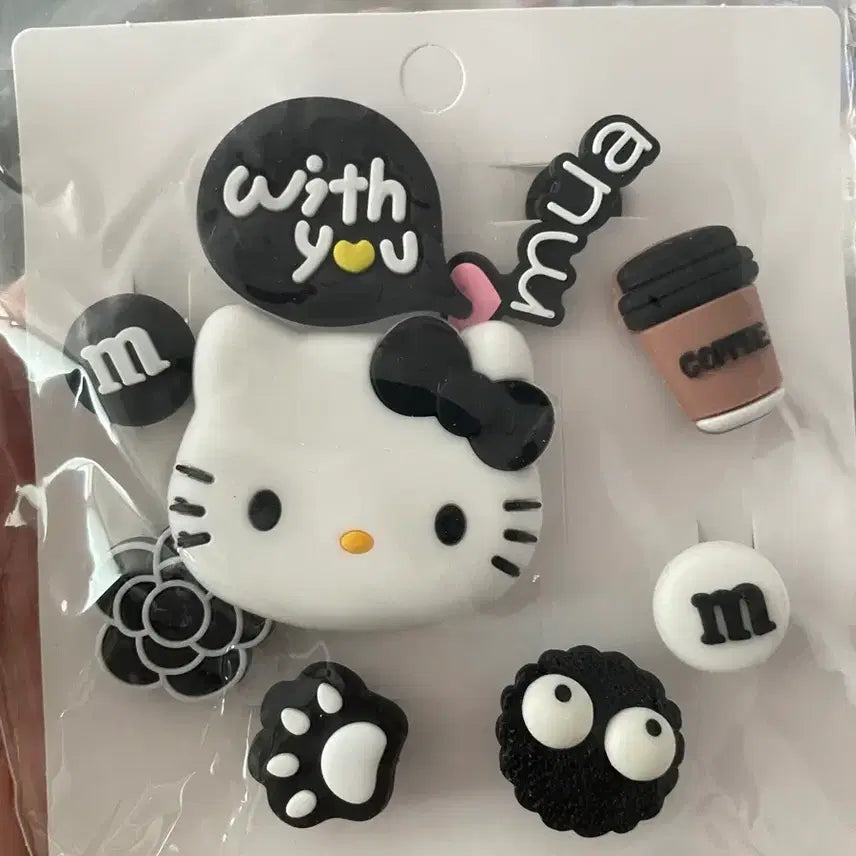 [BUNJANG] Hello Kitty Jibbitz Charm Set / 헬로키티 지비츠