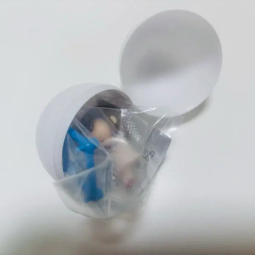 [BUNJANG] Crayon Shin-chan Jungle Gym Figure (Unsealed) / 짱구 정글짐 피규어 수지