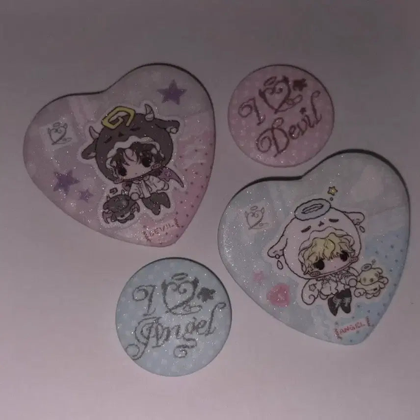 [BUNJANG] SEVENTEEN Jeonghan Angel Pin Button Set + Devil Pin Button Set / 세븐틴 정한 천사 핀버튼 세트 + 악마 핀버튼 세트
