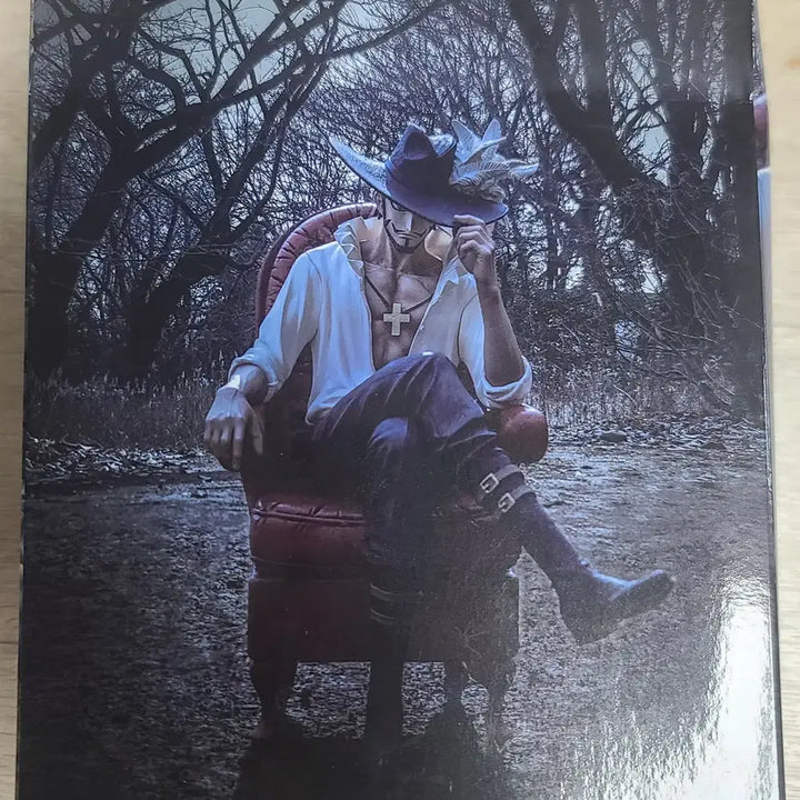 [BUNJANG] CREATOR x CREATOR Mihawk Color A Sealed Figure / (택포)CREATOR x CREATOR 쥬라클 미호크 컬러A 미개봉품 팝니다