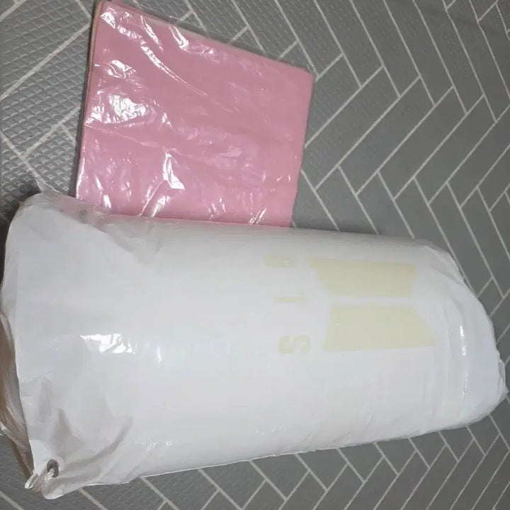 [BUNJANG] BTS Bangtan Boys BWL Pop-up Cushion Pillow Set / 방탄소년단 BTS 공식 굿즈 베개