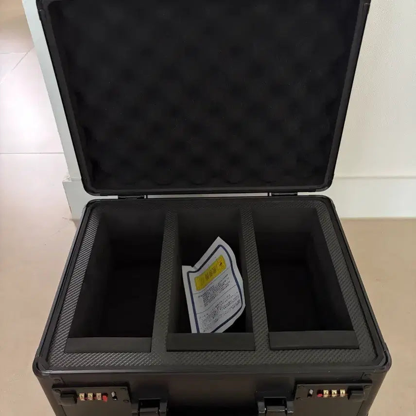 [BUNJANG] PSA/BGS Graded Card and Pokemon 3-Slot Lock Box / [새제품] psa brg bgs 등급카드 포켓몬 3구 비밀번호 잠금 보관함 새제품 판매합니다_3