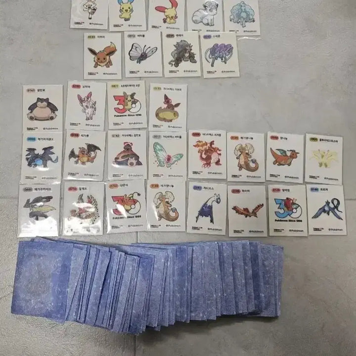[BUNJANG] Pokemon Artwork &amp; 30th Anniversary Stickers / 포켓몬 아트워크 띠부씰, 30주년 띠부씰 모두 다 1장당 무조건 2,200원