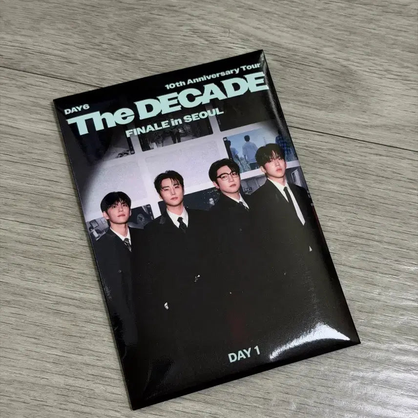 [BUNJANG] DAY6 The Decade Finale Encore Concert First Concert Entrance Gift Sealed / 데이식스 더데케이드 피날레 앙콘 첫콘 (7/3) 입장 기프트 미개봉