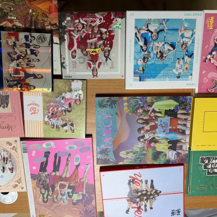 [BUNJANG] Twice Album Bundle Set (Photocards, CDs Included) / 트와이스 앨범 일괄 판매(포카,CD포함)