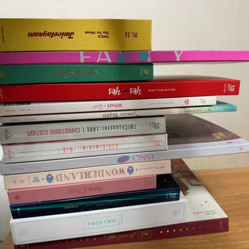 [BUNJANG] Twice Album Bundle Set (Photocards, CDs Included) / 트와이스 앨범 일괄 판매(포카,CD포함)