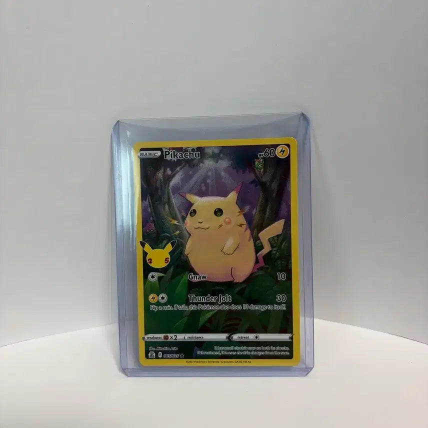 [BUNJANG] Pokemon 25th Anniversary Celebration SSS-Grade "Fat Pikachu" Card / 포켓몬카드 25주년 셀레브레이션 상태 sss급 뚱카츄 팝니다!!