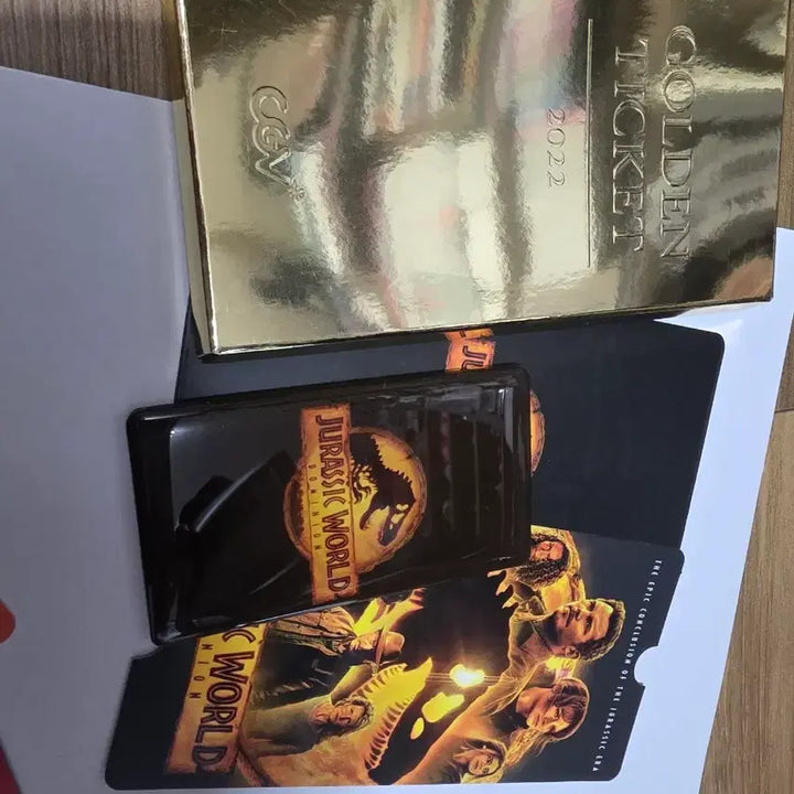 [BUNJANG] CGV Golden Ticket Set - Batman, Jurassic World, Emergency Declaration / CGV골든티켓 배트맨, 쥬라기월드, 비상선언 판매합니다