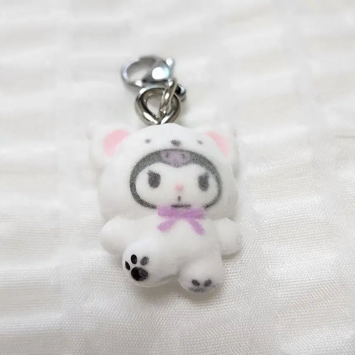 [BUNJANG] Sanrio Kuromi Fluffy Keyring / 쿠로미 플로키 키링