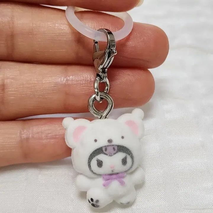 [BUNJANG] Sanrio Kuromi Fluffy Keyring / 쿠로미 플로키 키링