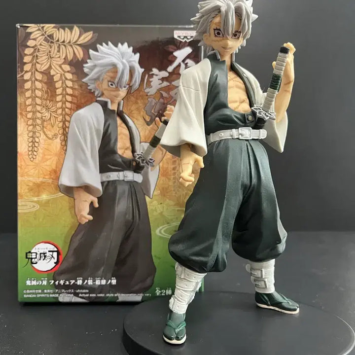 [BUNJANG] Demon Slayer Sanemi Shinazugawa Yuudai Gishoku Figure (Unsealed) / 개봉품 귀멸의칼날 사네미 피규어 사네미 유대의장 피규어