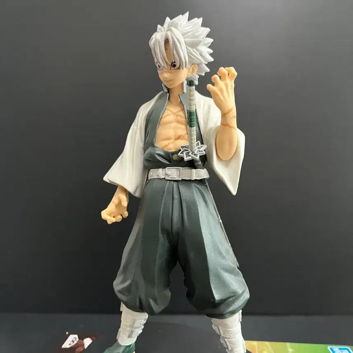 [BUNJANG] Demon Slayer Sanemi Shinazugawa Yuudai Gishoku Figure (Unsealed) / 개봉품 귀멸의칼날 사네미 피규어 사네미 유대의장 피규어