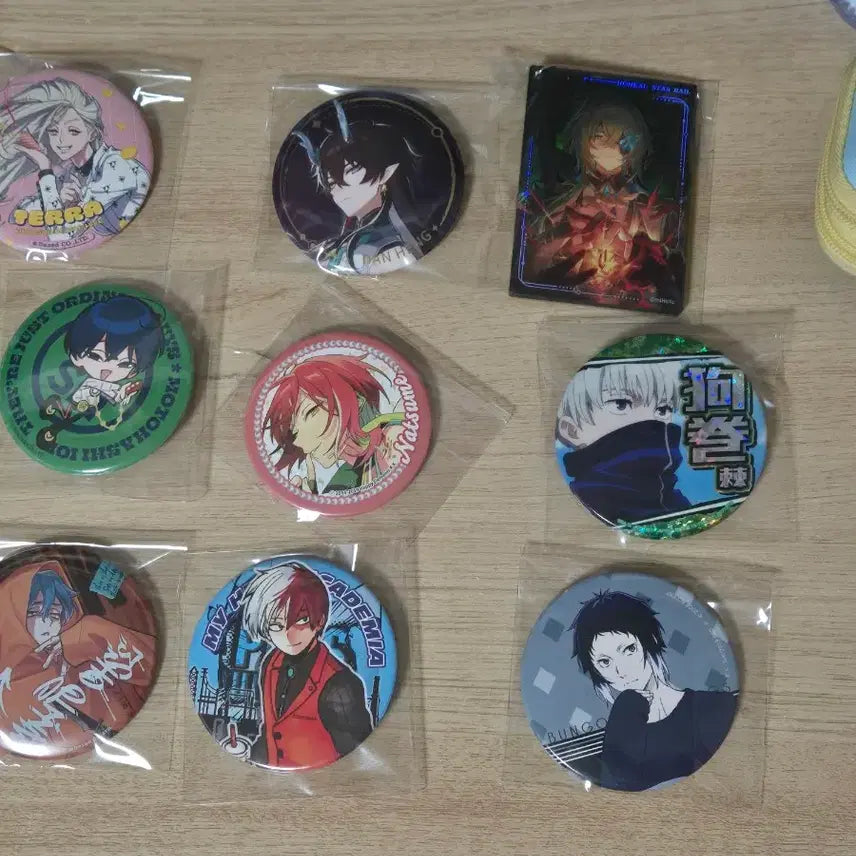 [BUNJANG] Ensemble Stars, Honkai Star Rail, My Hero Academia, Bungo Stray Dogs Character Badges / 남캐 뱃지 판매합니다!