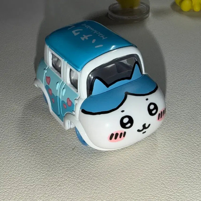 [BUNJANG] Hachiware Tomica Toy Car / 먼작귀 하치와레 토미카 자동차