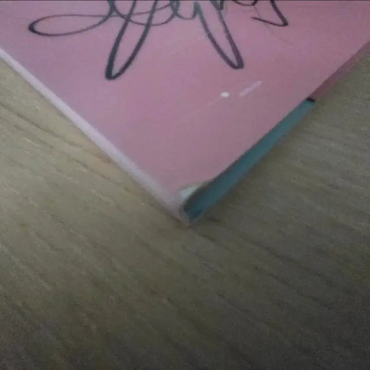 [BUNJANG] BTS MAP OF THE SOUL : PERSONA V Autographed / 방탄소년단 MAP OF THE SOUL : PERSONA 뷔 친필 사인