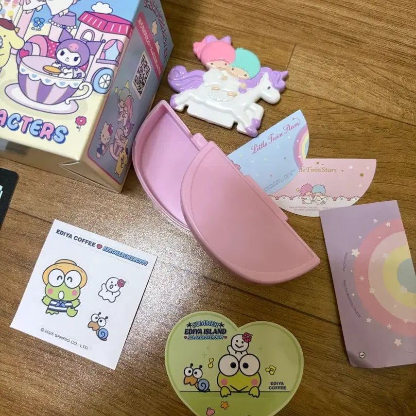 [BUNJANG] Sanrio x FC Soccer Collaboration Goods Bundle / 리틀트윈스타 일본 해피밀 + 폼폼푸린 테이프 가챠 외 FC 축구 산리오 콜라보