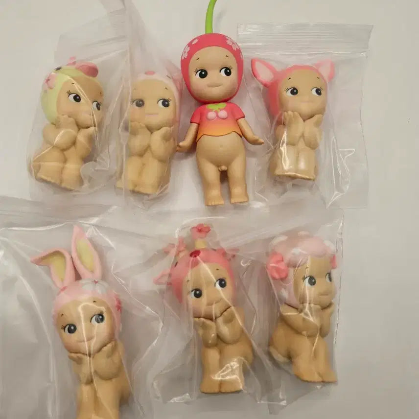[BUNJANG] Sonny Angel Cherry Blossom Figure Set (6 figures + Cherry Secret) / 소니엔젤 체리블러썸 6개 +체리시크릿 판매