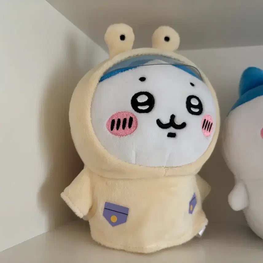 [BUNJANG] Don Quijote Authentic Snail Hachiwara Plush / 급처 돈키호테 정품 달팽이 하치와레