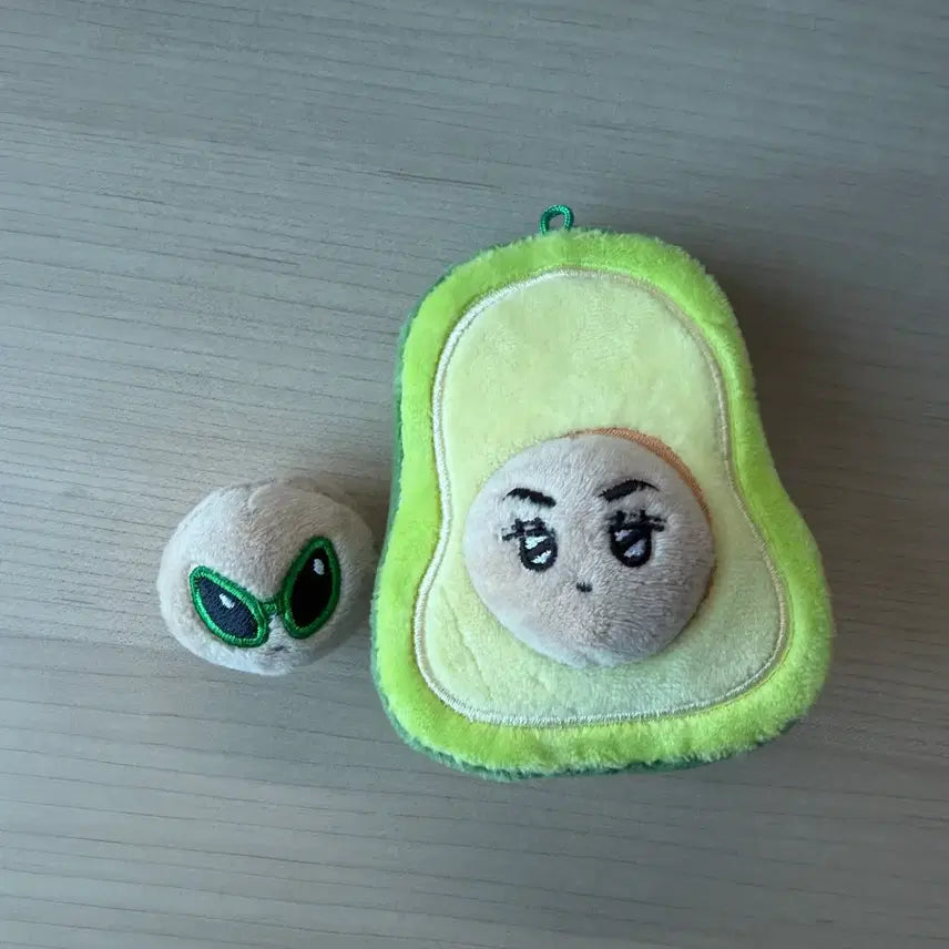 [BUNJANG] SEVENTEEN Vernon Plush Doll Borocado / 세븐틴 버논 인형 버보카도