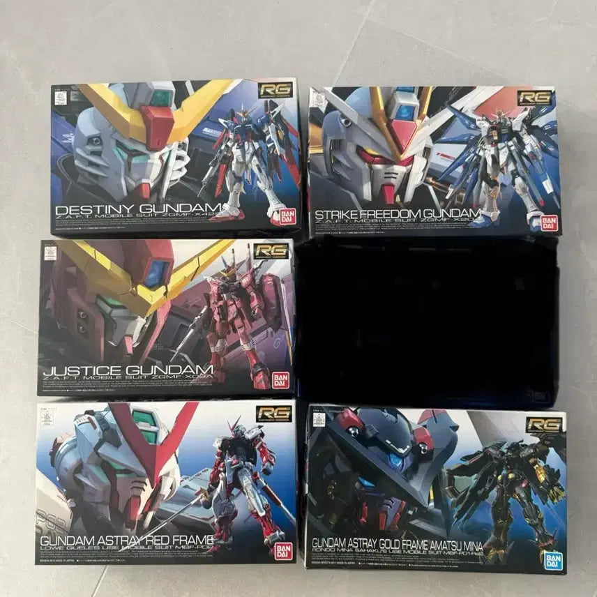 [BUNJANG] RG Gundam Assembled Model / Rg건담 가조립 팝니다