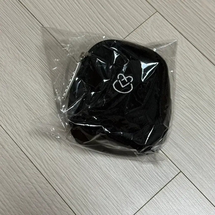 [BUNJANG] Onew Percent Mini Pouch Bundle Set / 온유 퍼센트 미니파우치 새상품