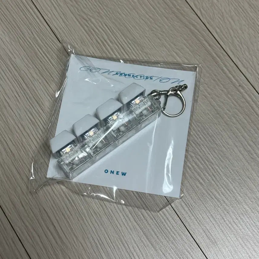 [BUNJANG] Onew Connection Keycap Photocard (Sealed) / 온유 커넥션 키캡 포카 미개봉