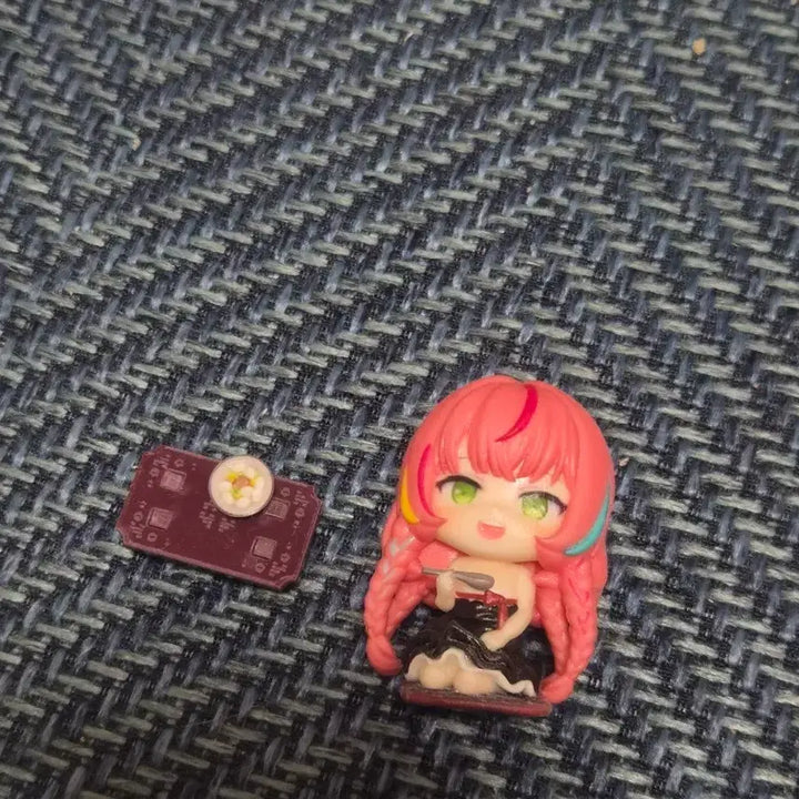 [BUNJANG] Stellive Hanako Nana Figure / 비공굿 스텔라이브 하나코나나 피규어 팔아요