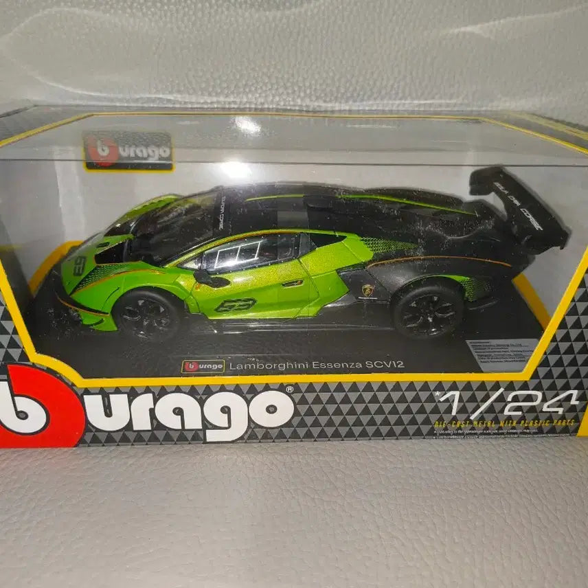 [BUNJANG] Lamborghini Essenza SCV12 1/24 Diecast Model / [새상품, 무료배송] 람보르기니 에센자 SCV12 1/24 다이캐스트