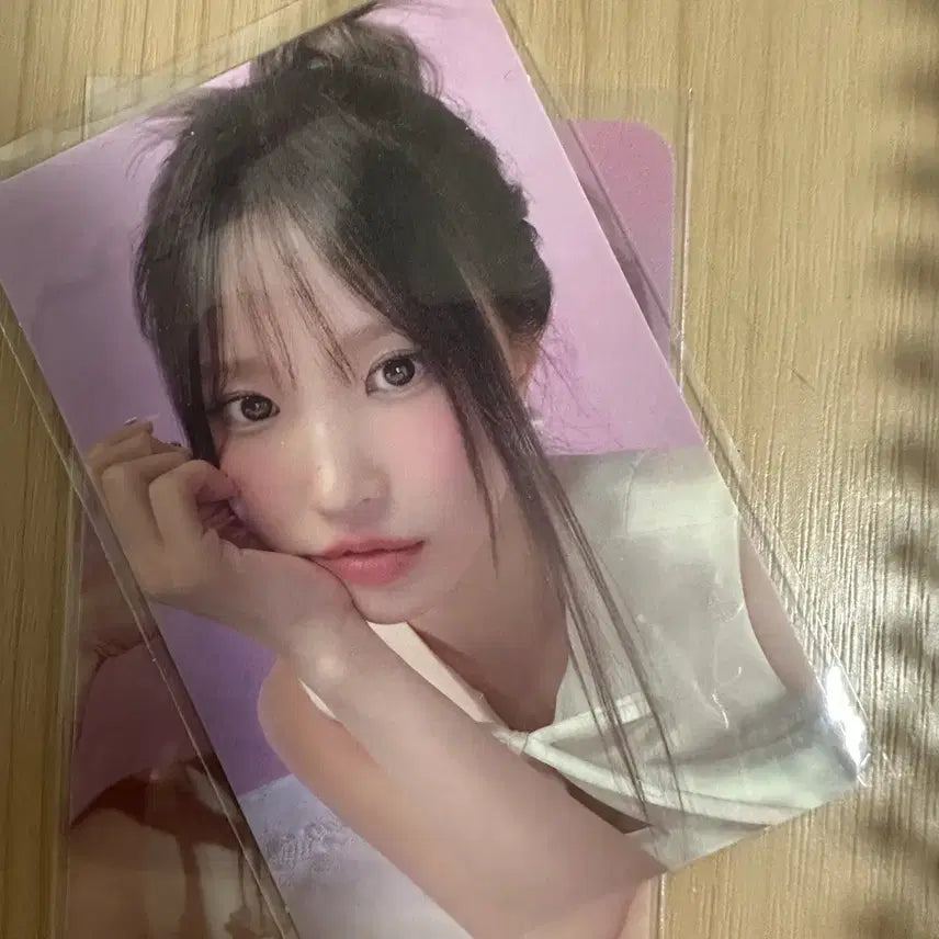 [BUNJANG] fromis_9 Song Hayoung Minau Weverse POB Photocard / [판매] 프로미스나인 송하영 미나우 위버스 특전 포토카드