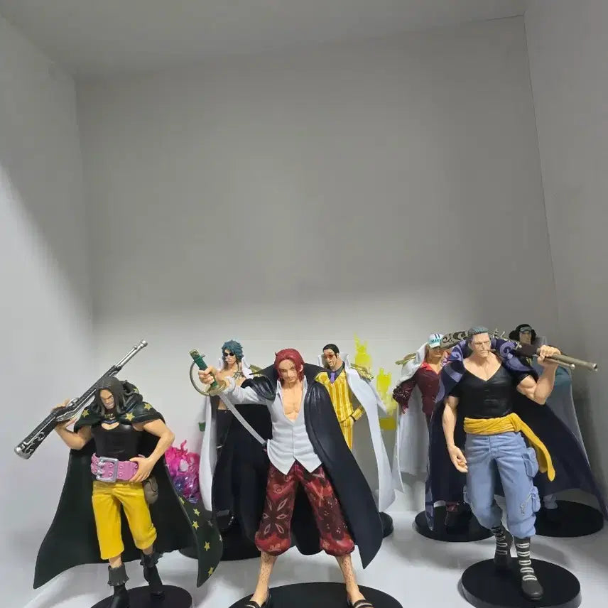 [BUNJANG] One Piece Grandline The Grand Ship Collection Red-Haired Pirates Bundle Set (Shanks, Benn Beckman, Yasopp) / 원피스 피규어 붉은머리 해적단 그랜드라인 더출항 3종 일괄(샹크스,벤베크만,야솝)