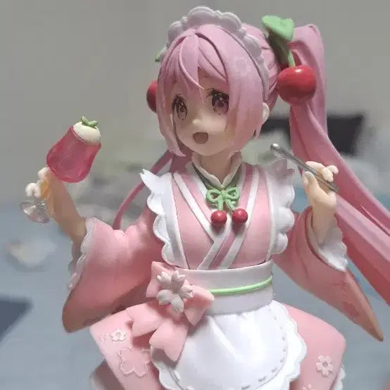 [BUNJANG] Hatsune Miku Sakura Miku Teahouse Cafe Figure / 하츠네미쿠 사쿠라미쿠 찻집 카페 피규어 판매합니다