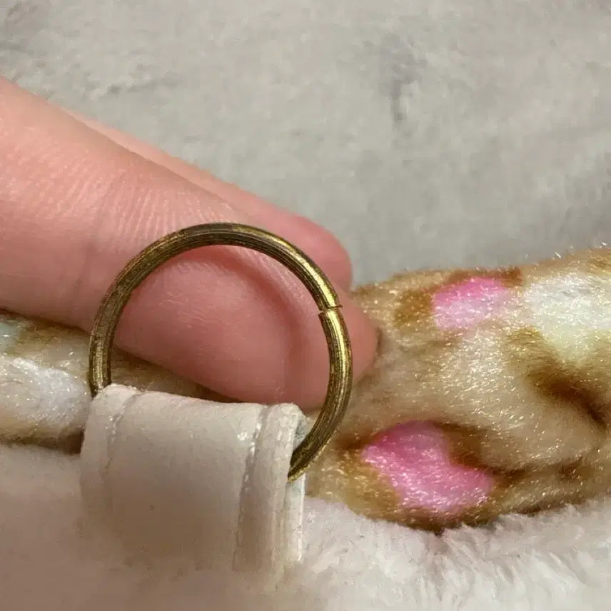 [BUNJANG] Hello Kitty Leopard Plush Pouch Rare Item / 키티 레오파드 인형 파우치 레어템 로즈보아