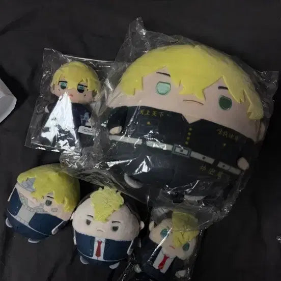 [BUNJANG] Tokyo Revengers Chifuyu Plush Bundle Set / 도리벤 치후유 인형 일괄판매합니다