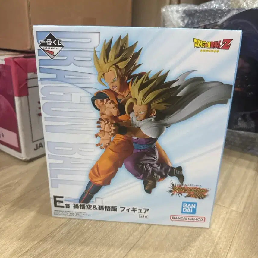 [BUNJANG] Dragon Ball Spectacle E Prize Son Goku &amp; Son Gohan Figure (Sealed, Mint Condition Box) / 드래곤볼 스펙타클 E상 미개봉 칼박