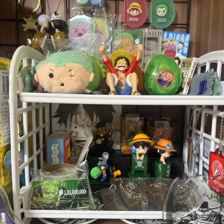 [BUNJANG] One Piece Bundle Set Luffy Zoro Sanji Figures Dolls Keychains Badges / 원피스 굿즈 일괄 양도 루피 조로 상디 피규어 인형 키링 뱃지