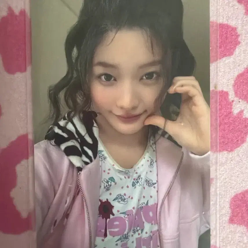 [BUNJANG] ILLIT Japan Tokiyo Tomare Tower Records Lucky Draw Photocard Iroha / 아일릿 일본 토키요토마레 타워레코드 럭키드로우 포카 이로하