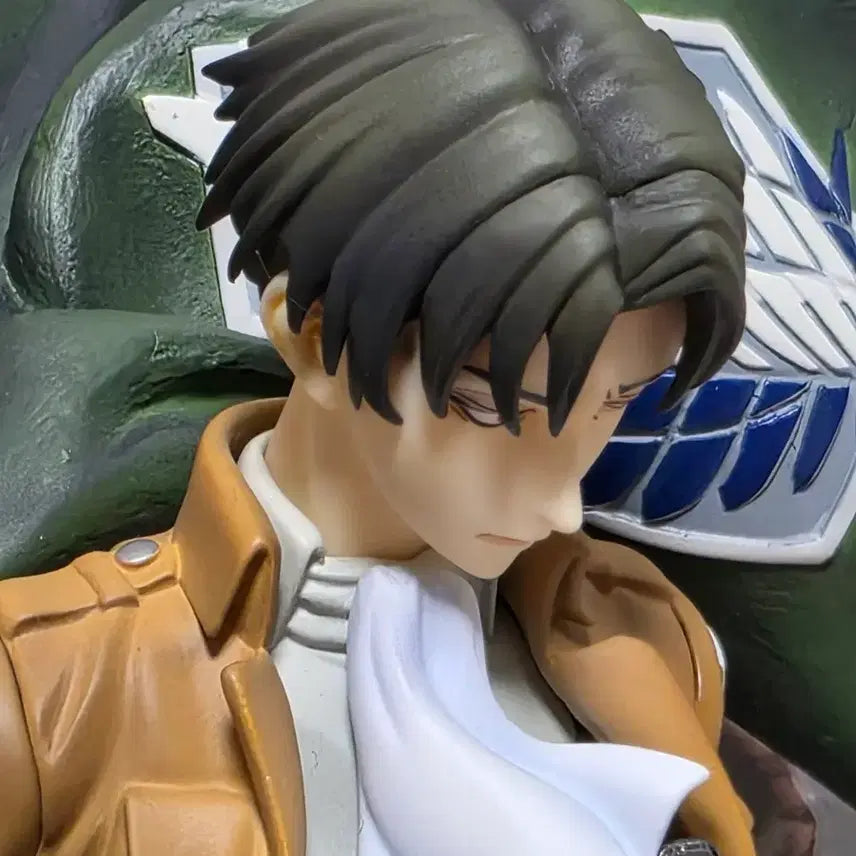 [BUNJANG] Hobbymax Attack on Titan Levi Figure (Unsealed) / 개봉) 진격의거인 하비맥스 리바이 피규어
