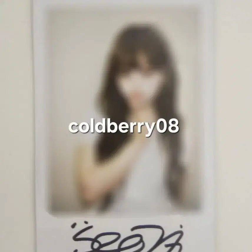 [BUNJANG] tripleS Seoah Polaroid / 트리플에스 서아 폴라로이드 0724 팬싸 폴라 tripleS