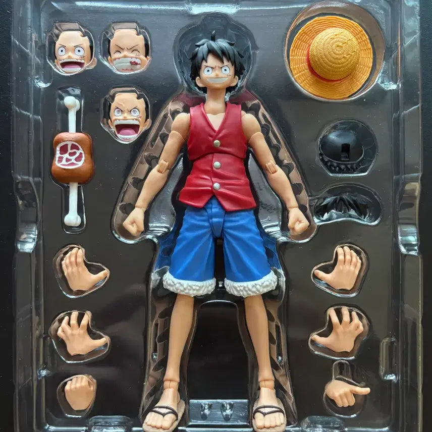 [BUNJANG] Bandai Tamashii Nations S.H.Figuarts Monkey D. Luffy (Dawn of Adventure) Figure / 원피스 s.h.f 루피(모험의 새벽)