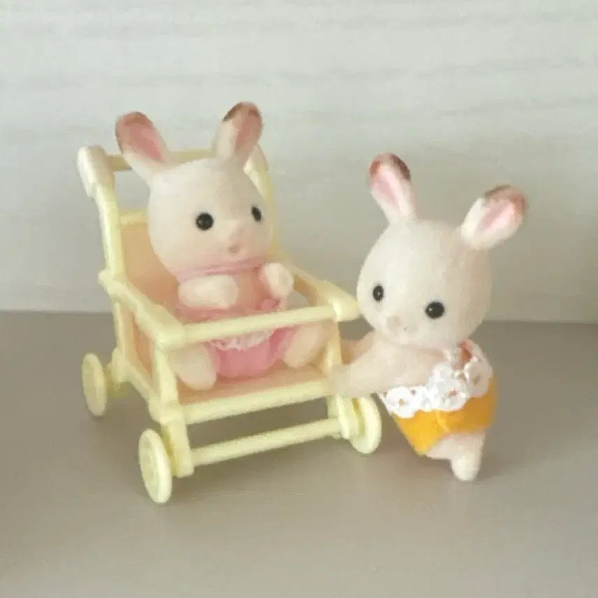 [BUNJANG] Sylvanian Families Chocolate Rabbit Baby Set / 실바니안 초콜릿토끼 아기 두 마리