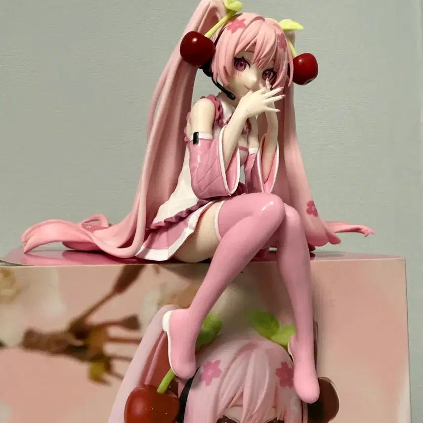 [BUNJANG] Sakura Miku 2023 Noodle Stopper Figure / 2023 사쿠라미쿠 누들스토퍼