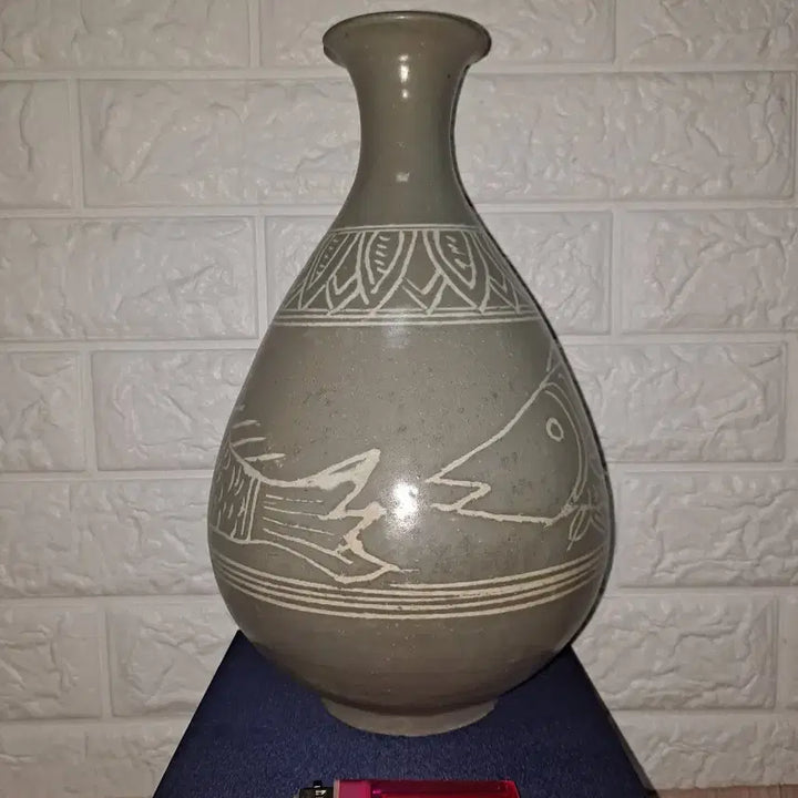 [BUNJANG] Celadon Porcelain Twin Fish Twin-handled Jar / 078일괄판매특별공지 물고기 두마리 청자주병