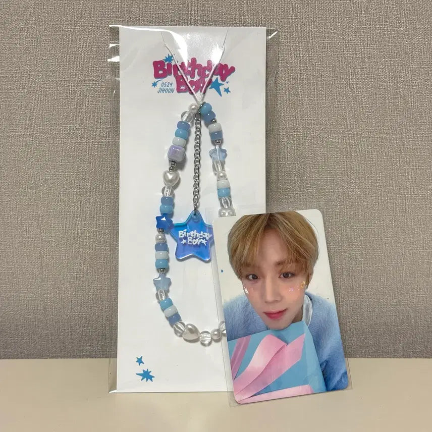 [BUNJANG] Park Jihoon 2025 Birthday Boy Beaded Strap (Photocard Included) / 박지훈 2025 Birthday Boy 생카 비즈스트랩 (포카포함)