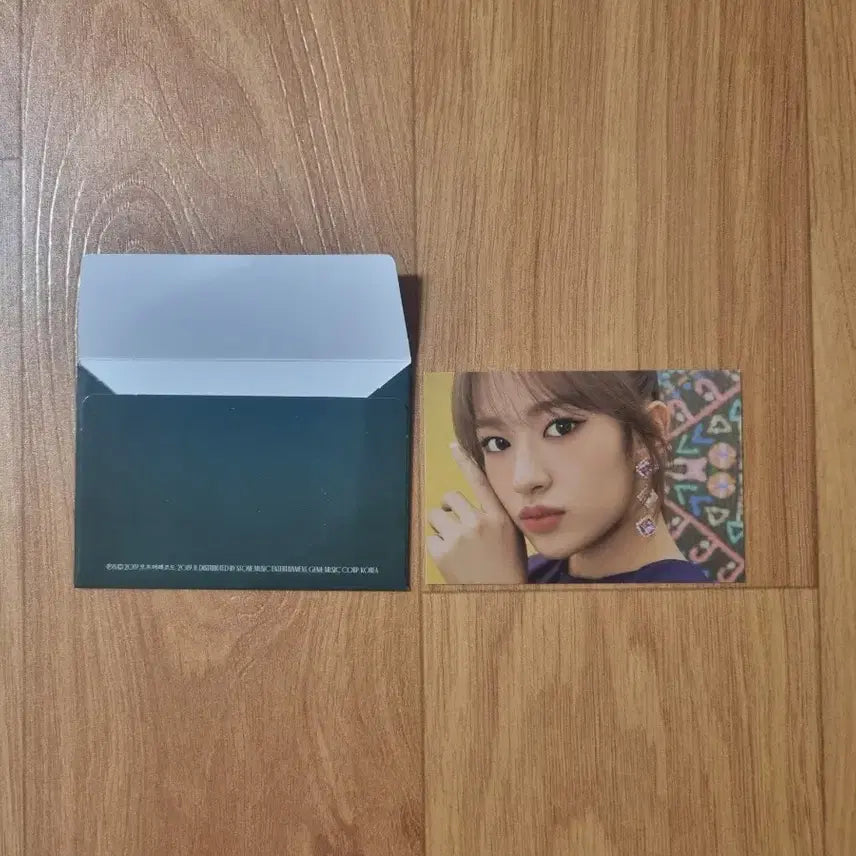 [BUNJANG] IZ*ONE Fiesta I AM Ahn Yujin Mini Card / 아이즈원 피에스타 I AM 안유진 미니카드