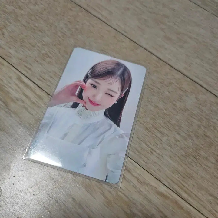 [BUNJANG] IVE Wonyoung Eleven Fan Meeting Photocard / 아이브 원영 일레븐 배웅회 포카 양도