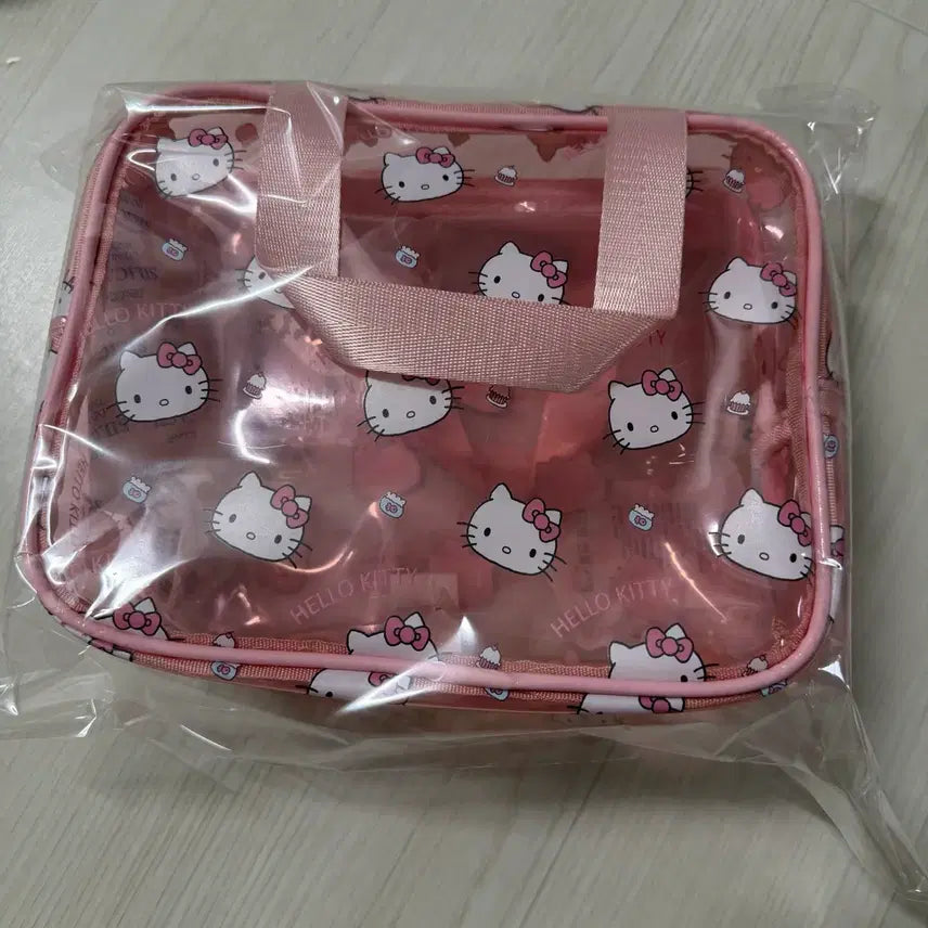 [BUNJANG] Sanrio Hello Kitty Transparent Pink PVC Pouch Bag / 산리오 헬로키티 키티 투명 핑크 연핑크 pvc 파우치 가방 손가방